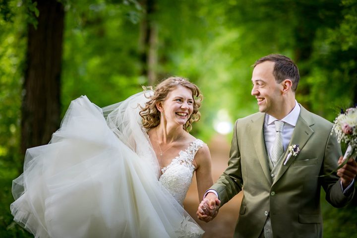 onze_bruiden_Kirsten_en_Koen_bruid_en_bubbels_Leeuwarden