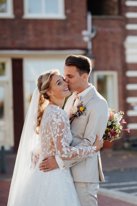 onze_bruiden_willem_lobke_bruid_en_bubbels_leeuwarden